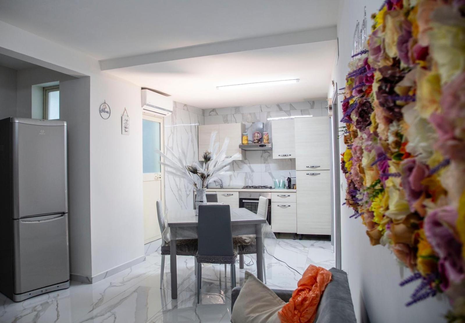 Appartement Tiluri à Naples Extérieur photo